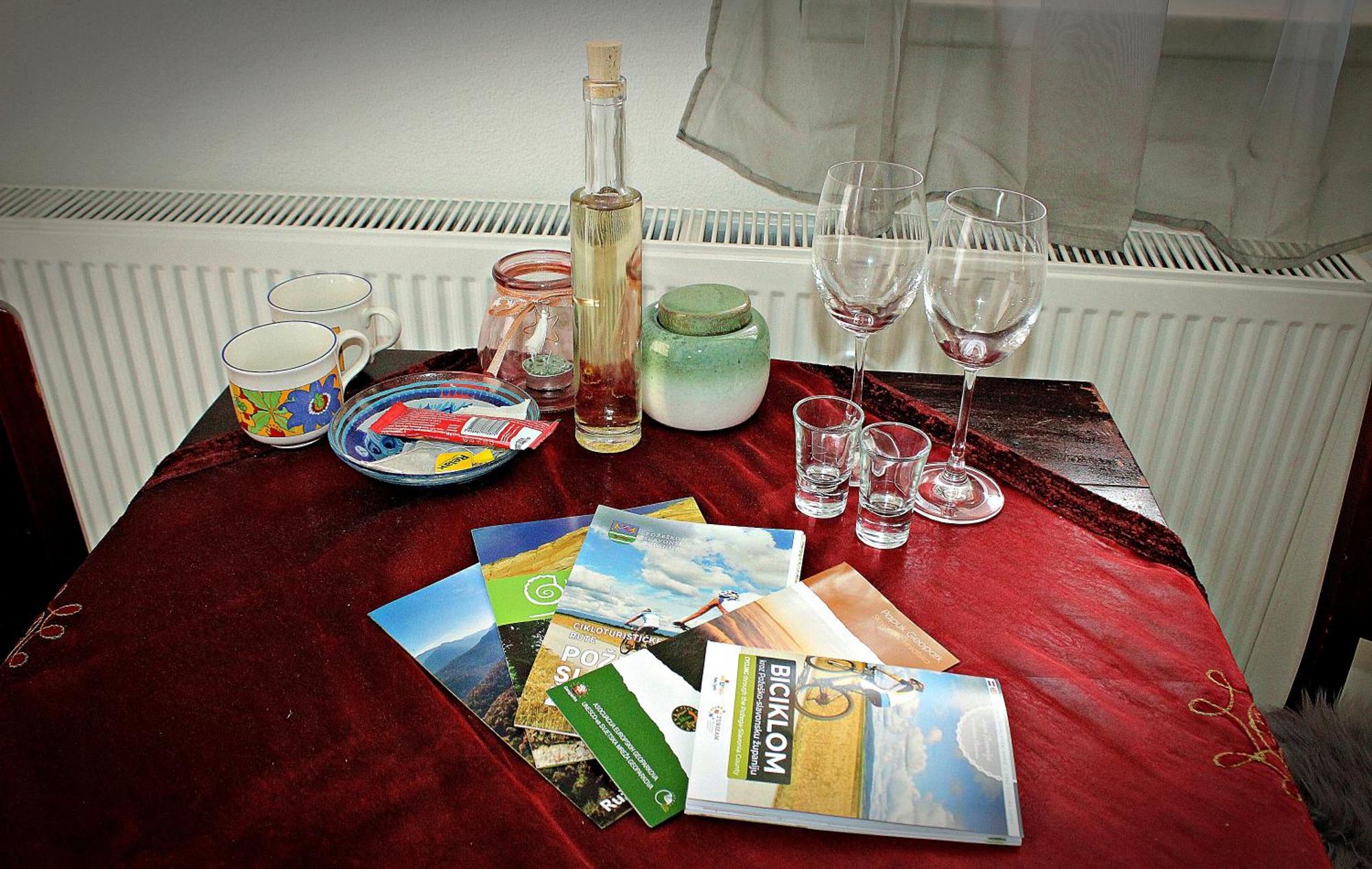 Yosefsfeld Bed and Breakfast Kutjevo Camera foto